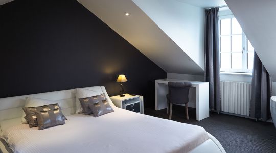 lit junior suite hotel le cheval blanc