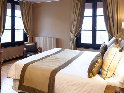 chambre deluxe confortable le cheval blanc hotel